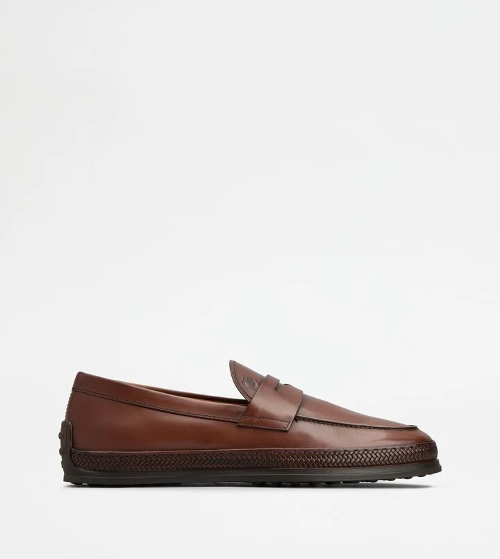 Loafers in Leather