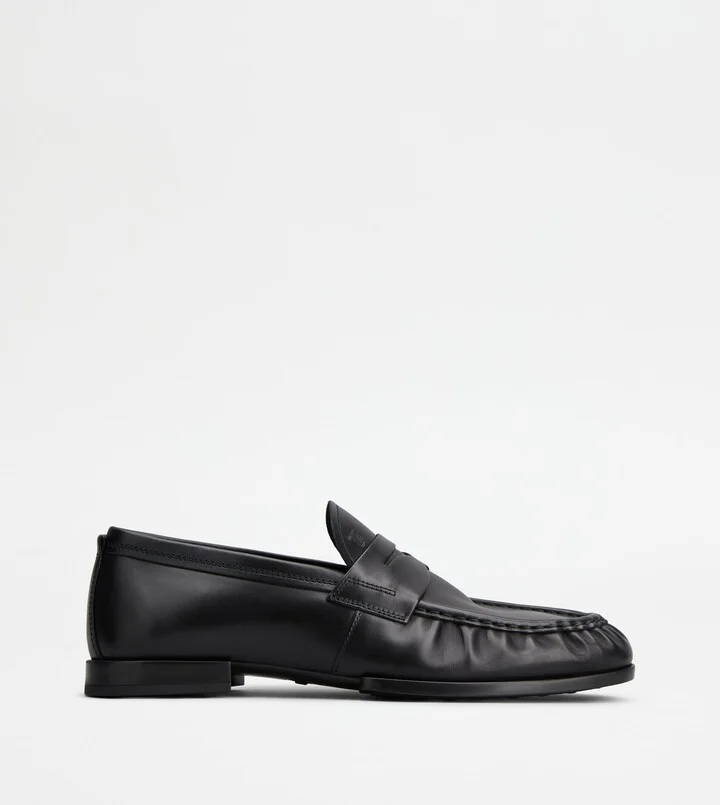 Loafers in Leather