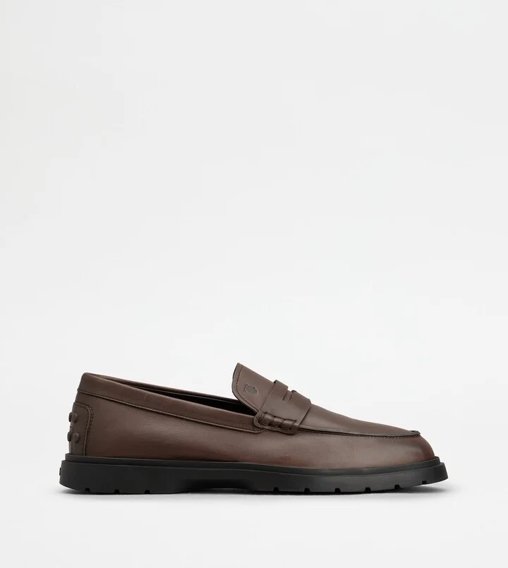 Loafers in Leather