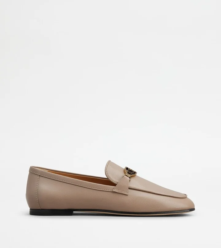 Loafers in Leather