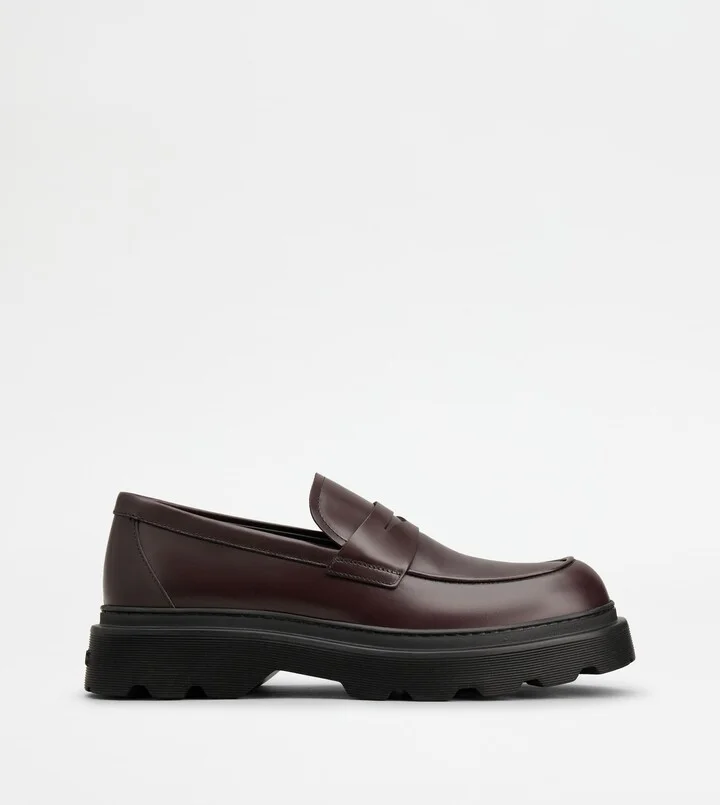 Loafers in Leather