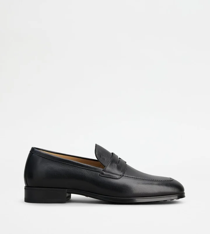 Loafers in Leather