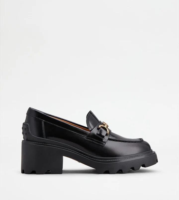 Loafers in Leather
