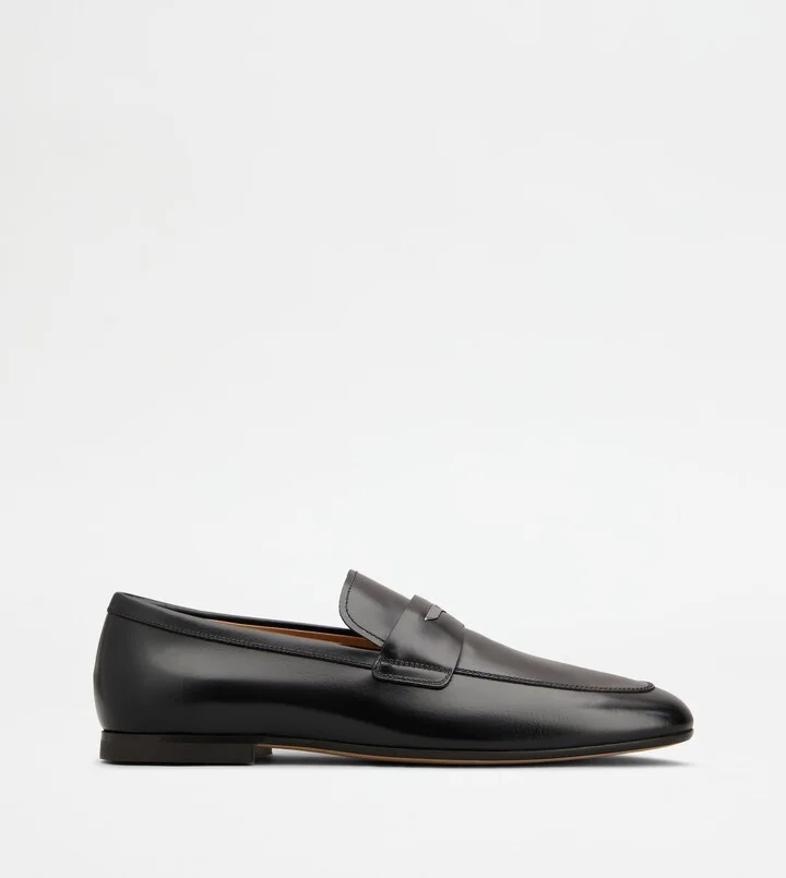 Loafers in Leather