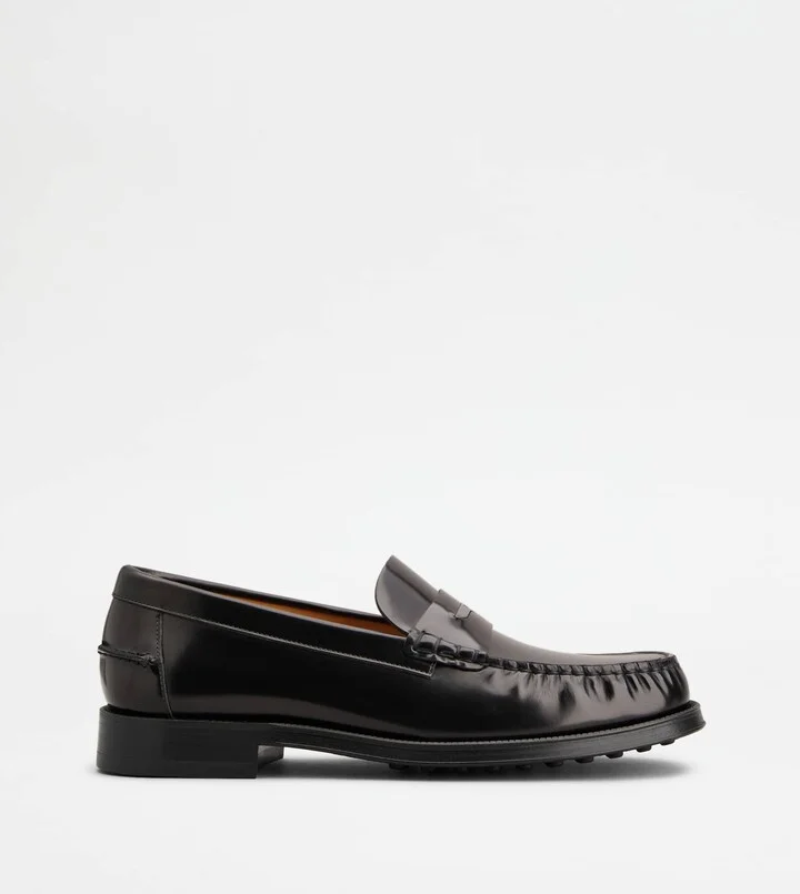 Loafers in Leather