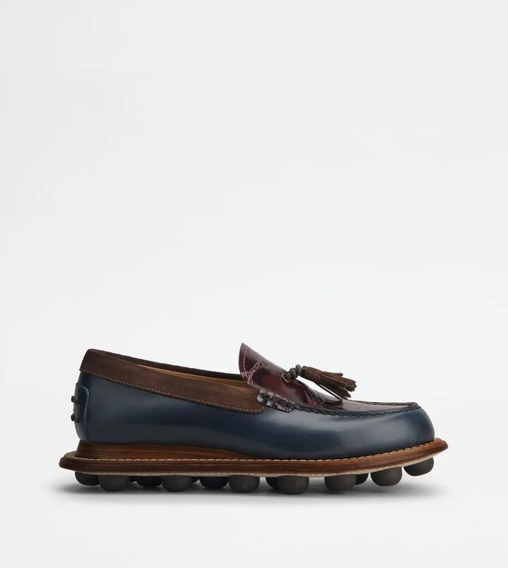 Loafers in Leather