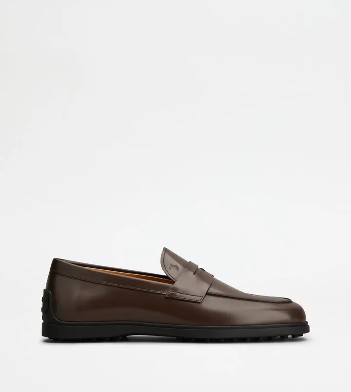 Loafers in Leather