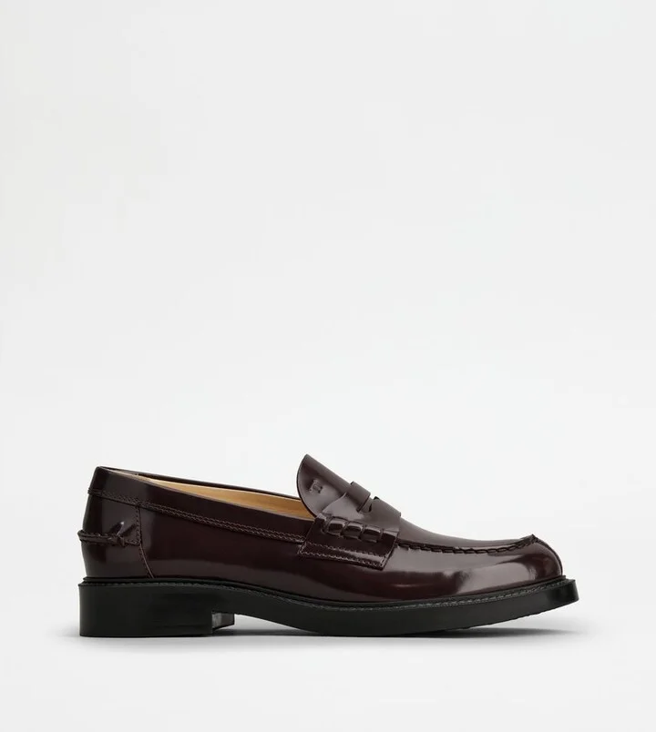 Loafers in Leather