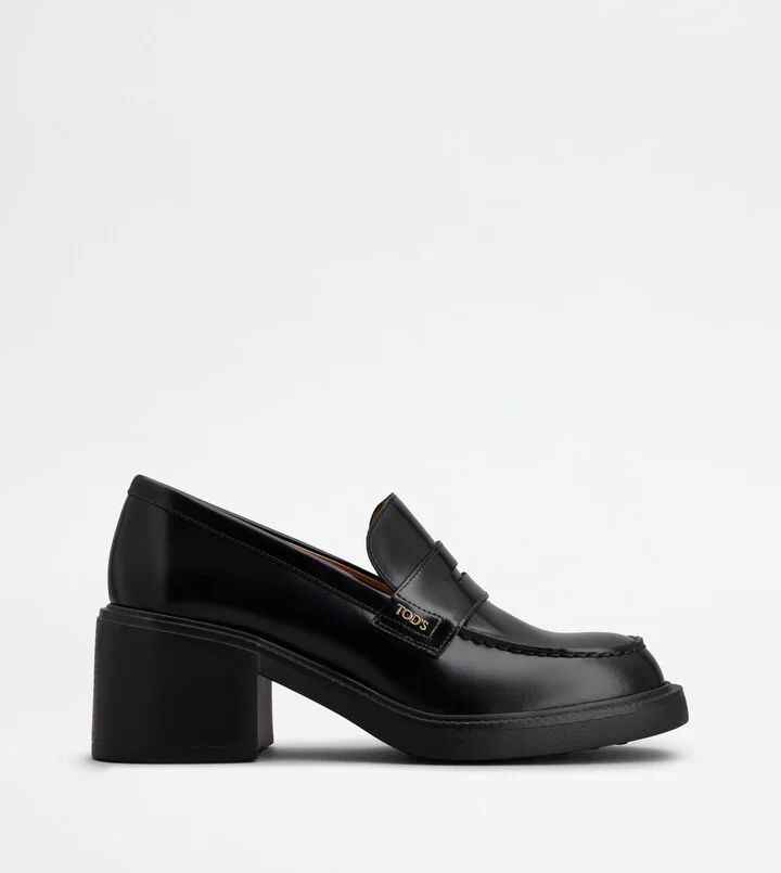 Loafers in Leather