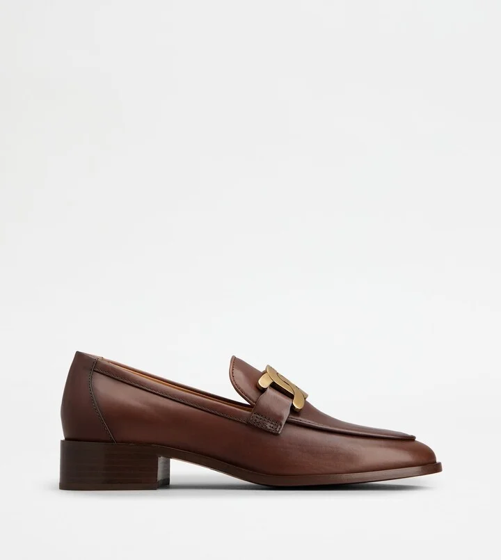 Loafers in Leather