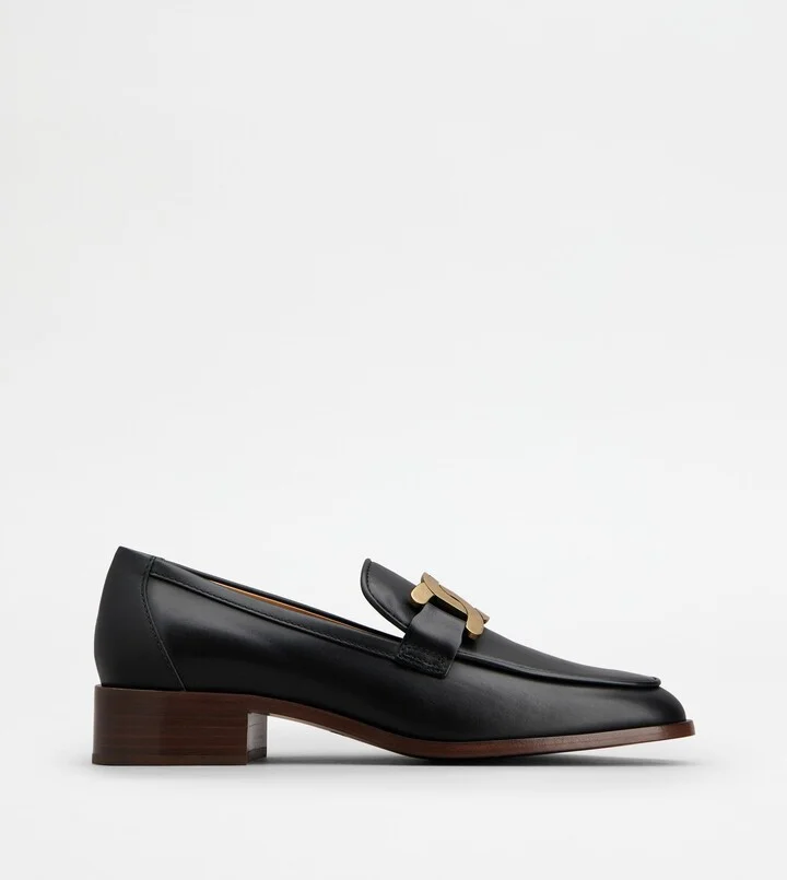 Loafers in Leather
