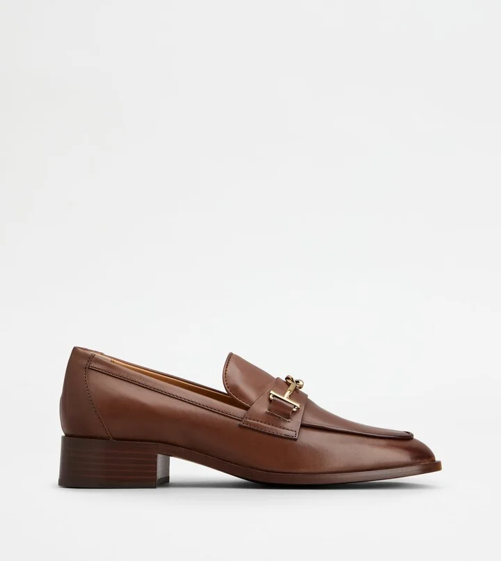 Loafers in Leather