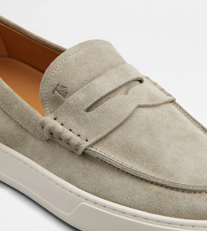 Loafers in Suede - Image 5