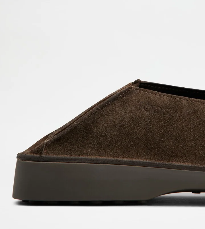 Loafers in Suede - Image 5