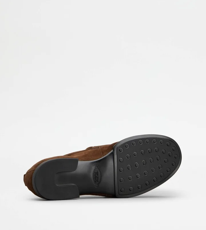 Loafers in Suede - Image 4