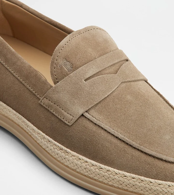 Loafers in Suede - Image 5