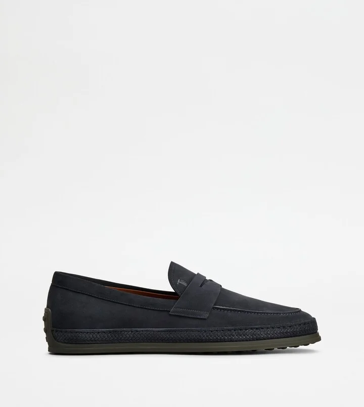 Loafers in Suede