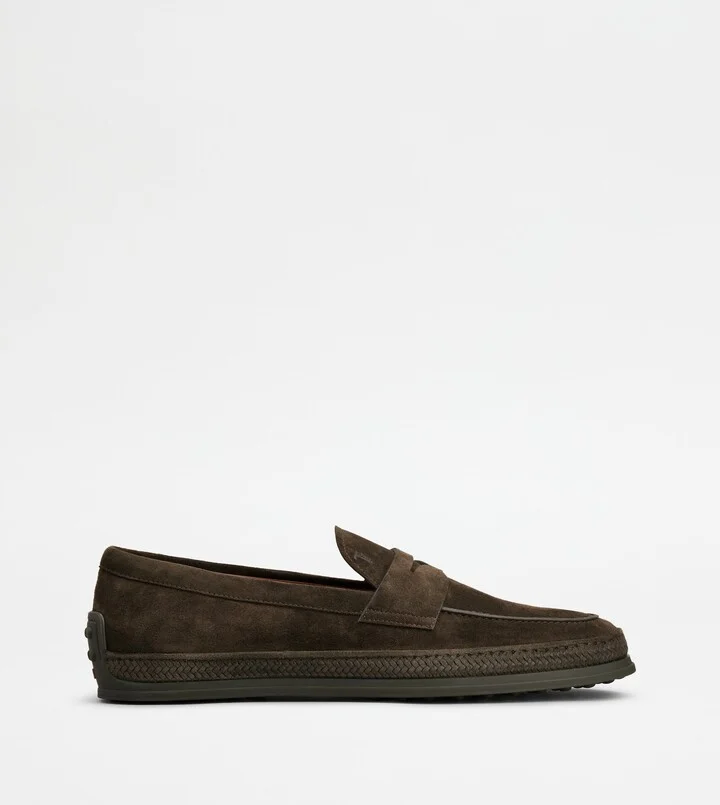 Loafers in Suede