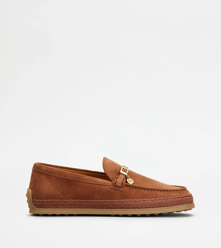 Loafers in Suede