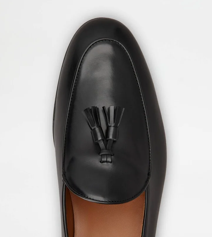 Loafers with Tassels in Leather - Image 5