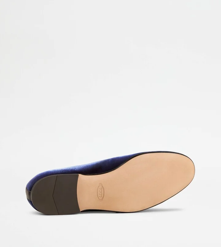Loafers with Tassels in Velvet - Image 4