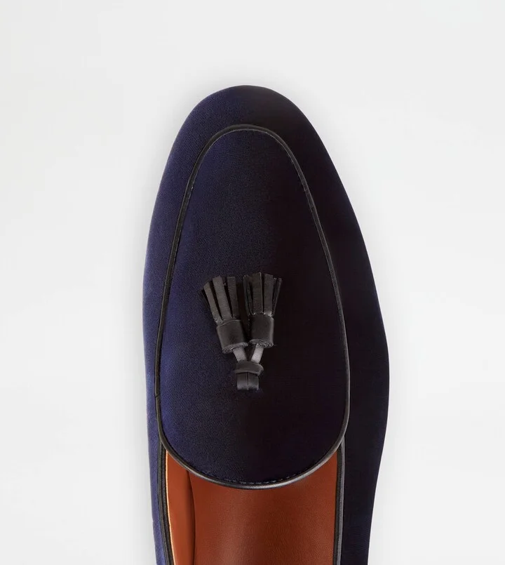 Loafers with Tassels in Velvet - Image 5