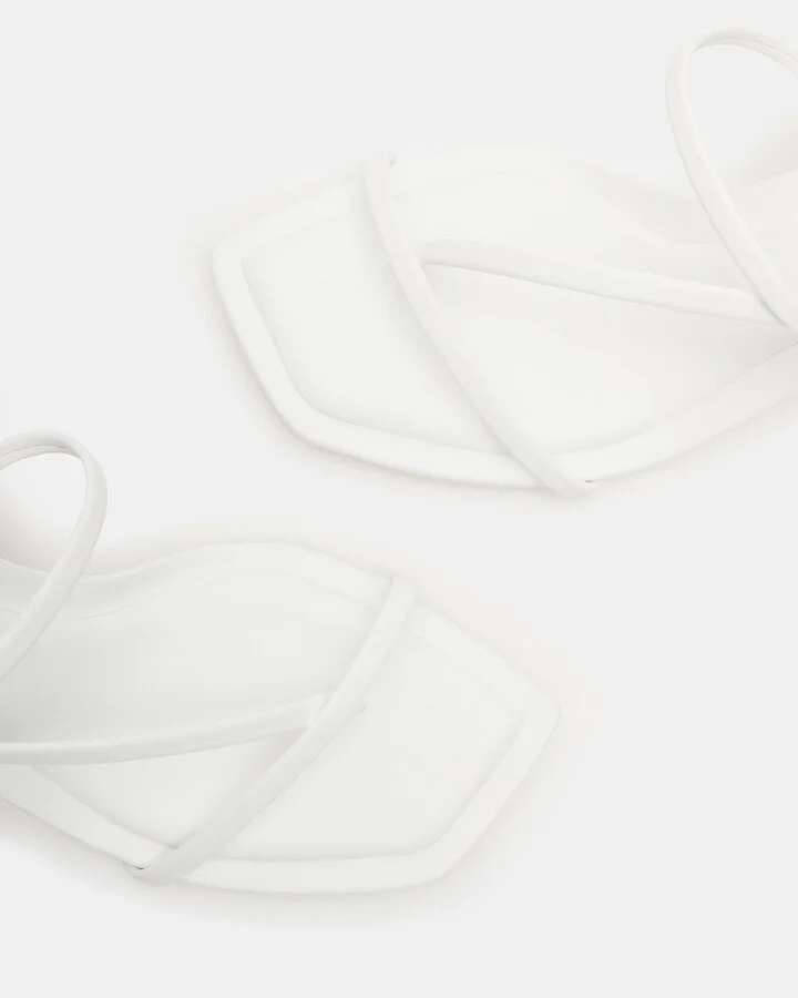 Locke White - Image 4