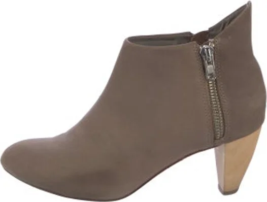 Loeffler Randall