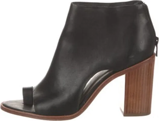 Loeffler Randall