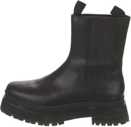 Loeffler Randall