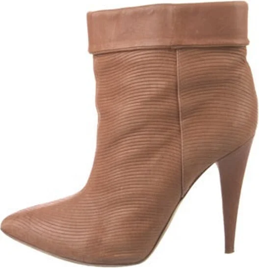 Loeffler Randall