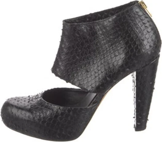 Loeffler Randall