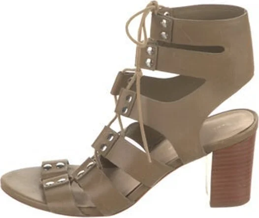 Loeffler Randall