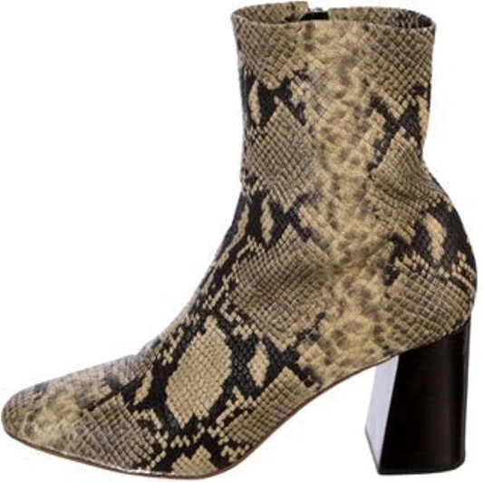 Loeffler Randall