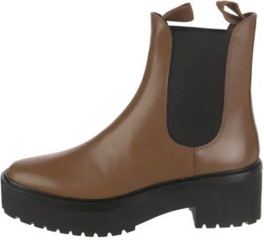 Loeffler Randall