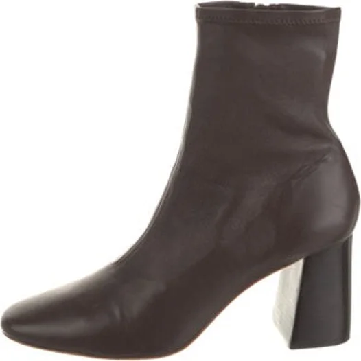 Loeffler Randall