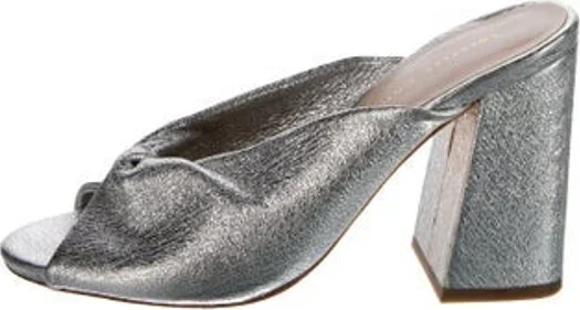 Loeffler Randall
