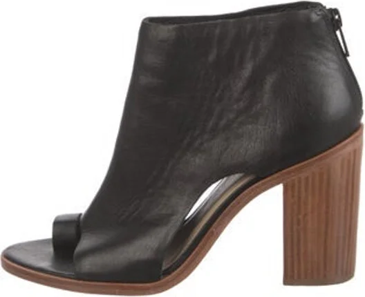 Loeffler Randall