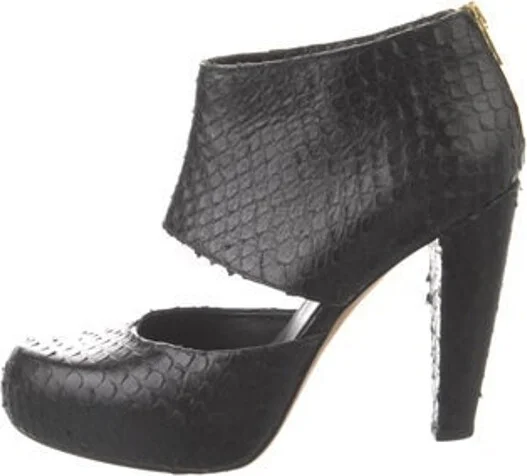Loeffler Randall