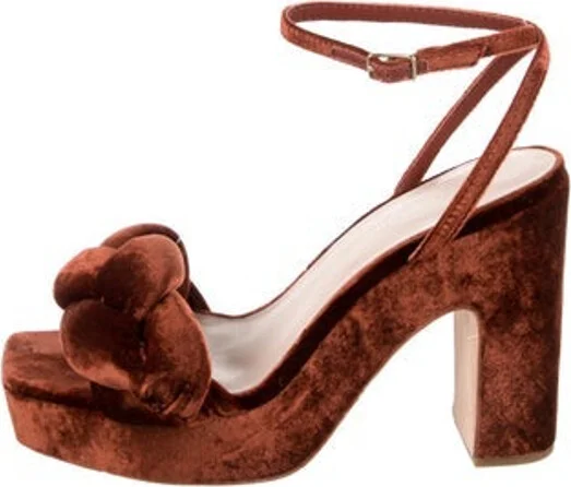 Loeffler Randall