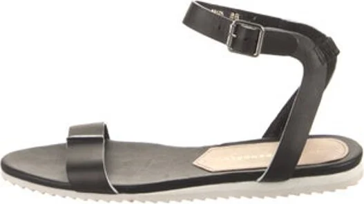 Loeffler Randall