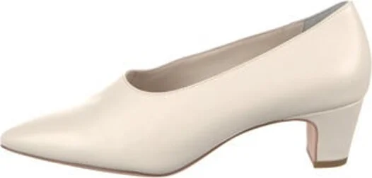 Loeffler Randall