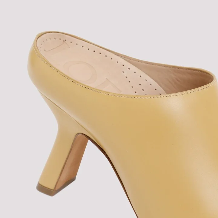 Loewe - Image 4