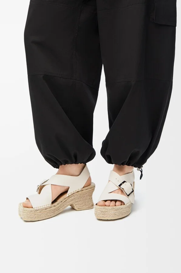 LOEWE - Petal Espadrille Platform Sandal In Soft leather skin Size: 38 For Woman - Image 2