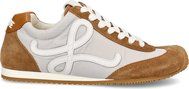 GREY/WHITE/TAN