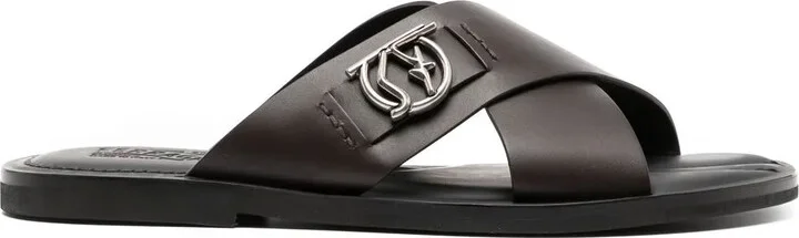 Logan logo-plaque sandals