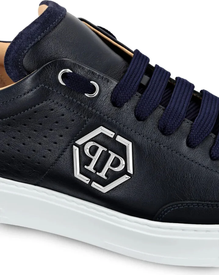 Logo-Appliqué Low-Top Sneakers - Image 4