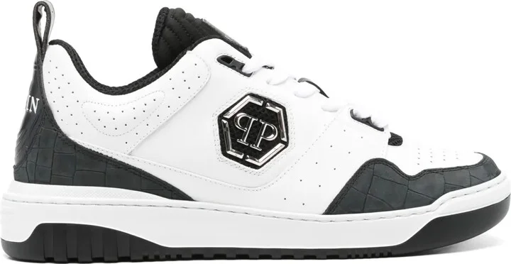 Logo-Appliqué Sneakers