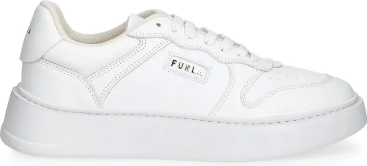 Logo-Appliqué Sneakers