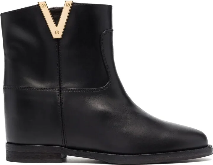 Logo-Detail Leather Ankle Boots